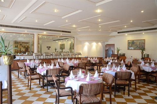 The Gold Palace & Resorts Jaipur Eksteriør bilde